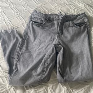 Universal Thread Light Gray Skinny Jeans